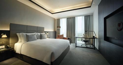 G Hotel Kelawai photo 2
