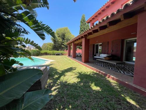 Villa ANOUK