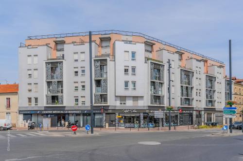 外部景觀, Spacieux 2 chambres proche Paris & Stade de France in 勒布爾熱