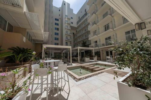 Hotel Santana in St. Paul's Bay