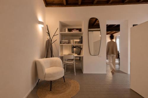 Corso Magenta Historic Apartment