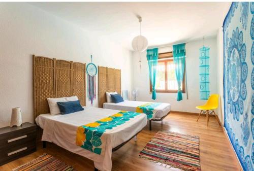 CM Azibi Blue Room