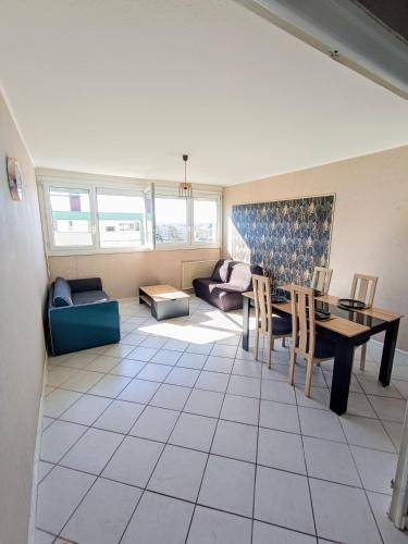 Chambre Privée en colocation - Pension de famille - Tarbes