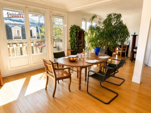 Le Penthouse Guy Moquet