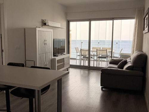 Mirador 18 by Vivirel Calpe