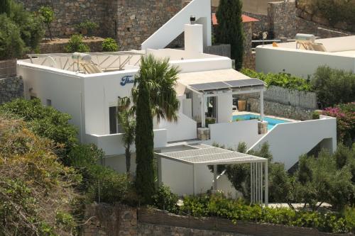 Thalassa Villa 3