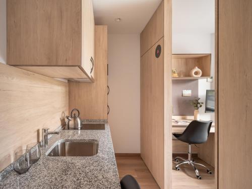 Stephouse Girona Tarradellas in Gerona