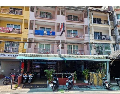 Bursa Hotel near Baan Sai Nam Yen School