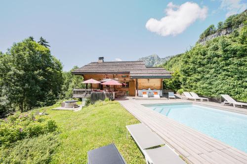 Lodge Le Chevreuil - Piscine jacuzzi et sauna