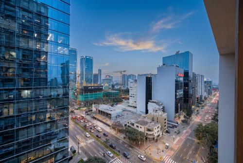 All San Isidro Apartments by Vibrant
