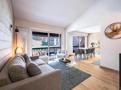 Appartement duplex rénové au centre, idéal pour famille, 2 chambres, 4-5 pers - FR-1-518-90