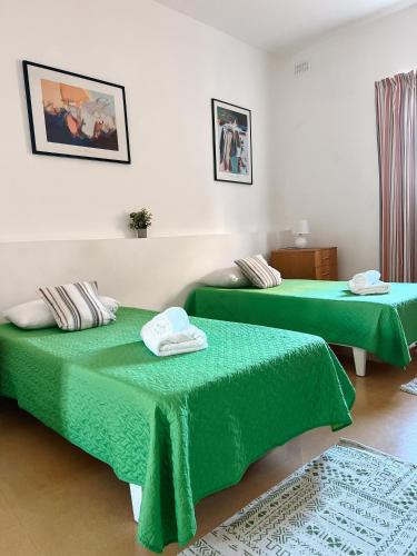 Malta Crown guesthouse Room Type - Triple Room with Private External Bathroom