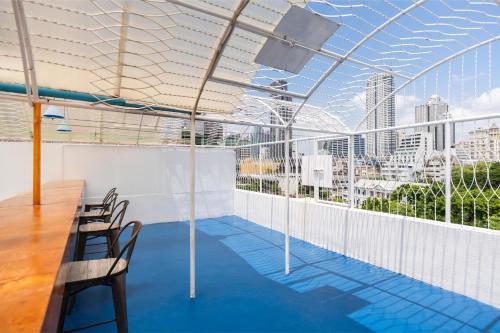 Balcó/terrassa, Arawana Hostel Silom in Silom