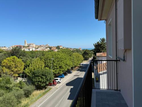 S379 - Sirolo, trilocale in zona centrale con aria condizionata