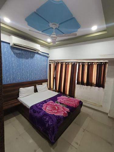 Hotel Apex in Mehsana