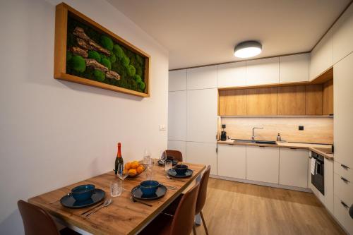 Oprema, JM Apartment in Priemyselny Obvod