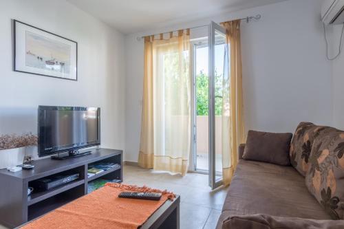 Apartments Domuzin – Biograd na Moru, VA