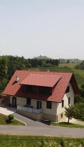 Ferienwohnungen Kumpitsch am Poharnigberg - Eorykogel in Leutschach, Österreich
