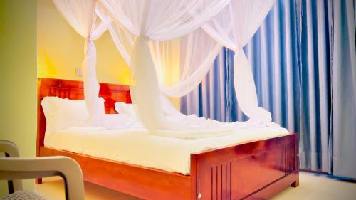 מיטה, Legacy Vibes Guesthouse and Lounge in Gulu