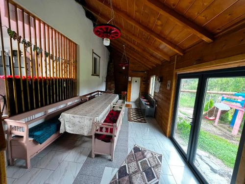 Létesítmények, Casa Adela LaculRosu Bicaz in Telec