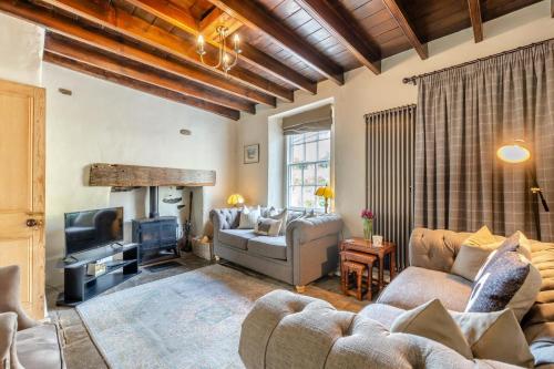 Iekārtas, 5 Bed in Richmond oc-81457 in Ganersaida