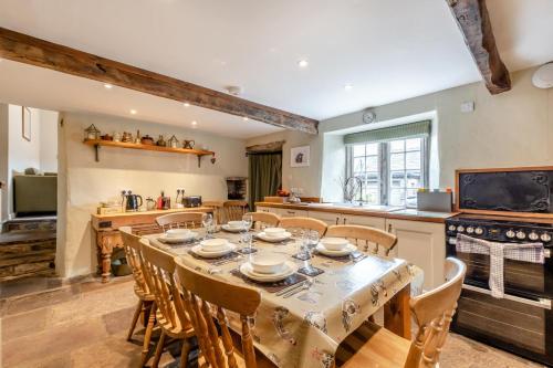 Iekārtas, 5 Bed in Richmond oc-81457 in Ganersaida