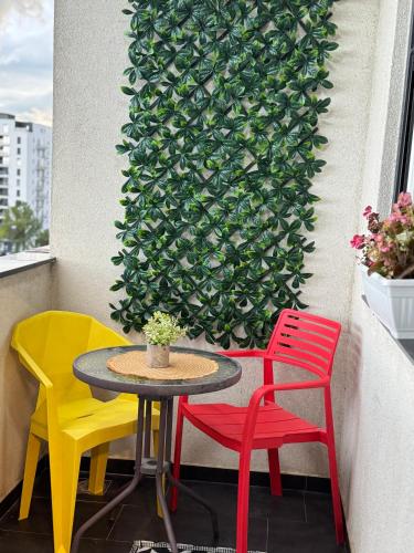 Balkon/terasa, Linda s Apartment Free Parking Mount Luboten View and Central in Ferizaj