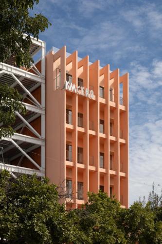 KMCero Suites