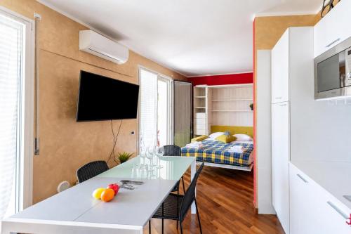 Charming Apartment Genova City View - Happy Rentals - image 4