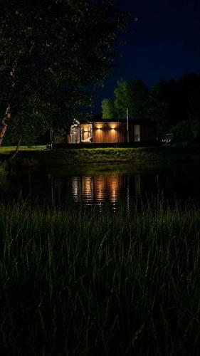 Viesnīcas āriene, SHKLO Lake&SPA in Shklo