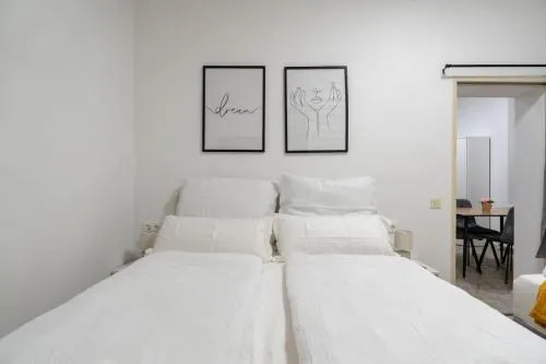 Quiet - 4 Guests - Self Check-in - Netflix - 35m2 in Leoben, Österreich