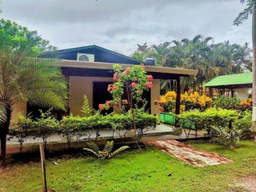 Viesnīcas āriene, Eladio's Place in Canas Dulces