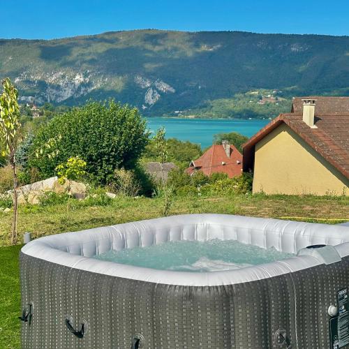Evasion entre lac et montagne Spa Billard Fitness