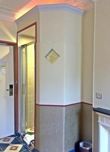 Hôtel Marignan - image 4