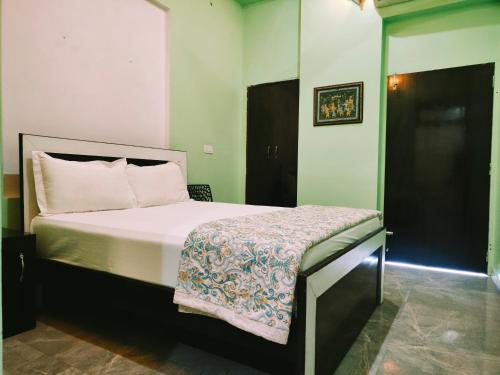 Aravalli Mount View Hotel And Restaurant Samode in Samod