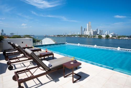 GHL Arsenal Hotel