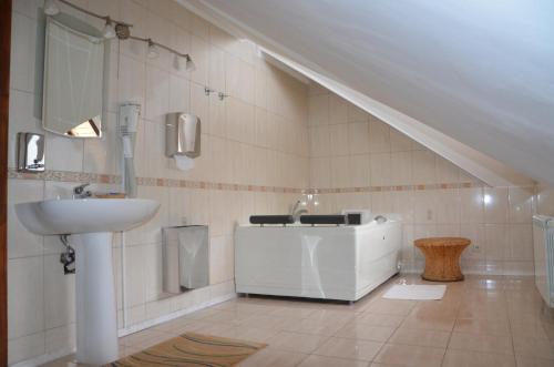 Family Room with Private Bathroom image 4