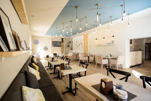 Restaurant, Tezh Ler Resort in Shahumyan