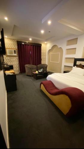 2 twin beds