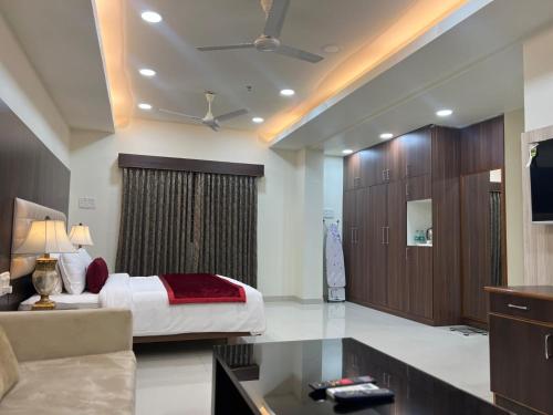 Hotel SR Tiruchendur in Tiruchendur