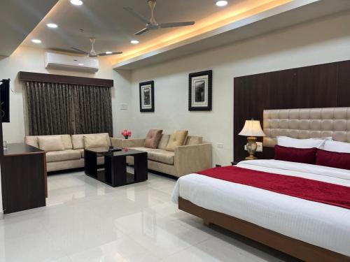 Hotel SR Tiruchendur in Tiruchendur