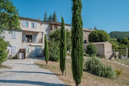 Ventoux - Le balcon sur la vallée (Ventoux - Le balcon sur la vallee) in Reilhanette