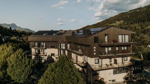 Haus Zirngast - Hôtel - Schladming