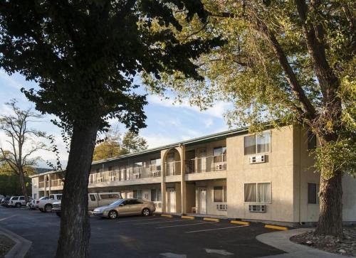 Best Western Carson City Hotel 5