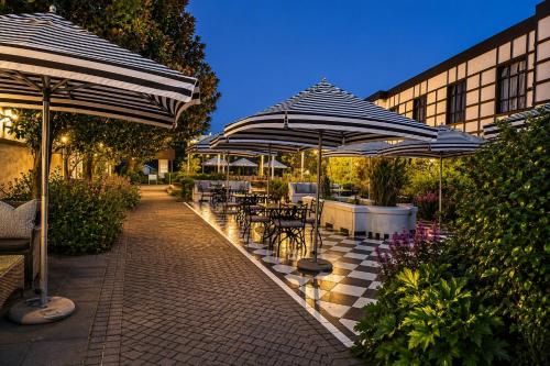 ทัศนียภาพ, ANEW Hotel Hilton Pietermaritzburg in ฮอวิคก์