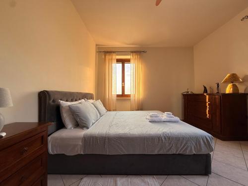 Villa Belpoggio Langhe Wine Country 15m pool High-Speed WiFi in Cossano Belbo