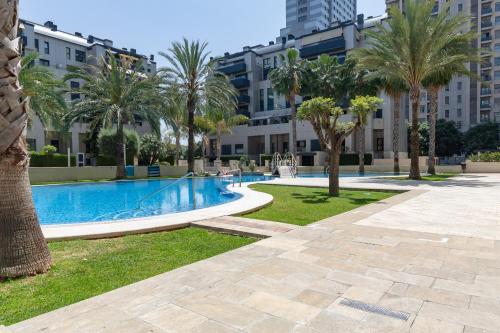 ApartUP Cortes Valencianas