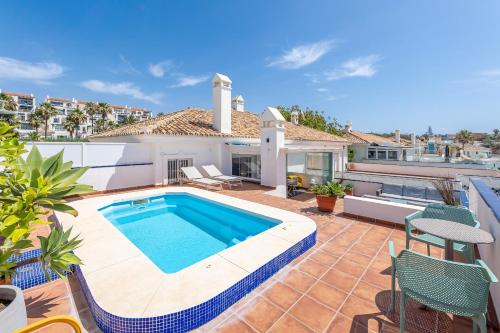 Arkadia Beachfront Penthouse with Private Pool