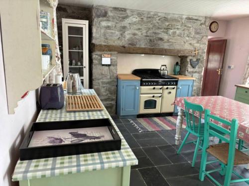 köök, Glenmore Cottage - Waterville in Caherdaniel