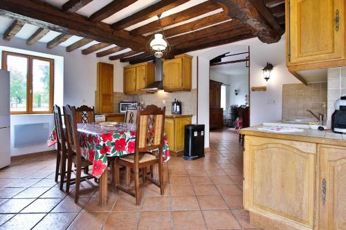 La Cidrerie - Ferme La Baconnerie in Moon-sur-Elle